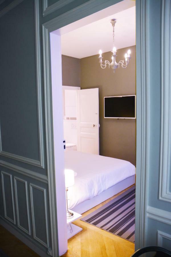 Residence Sur Cour Paris Exterior foto